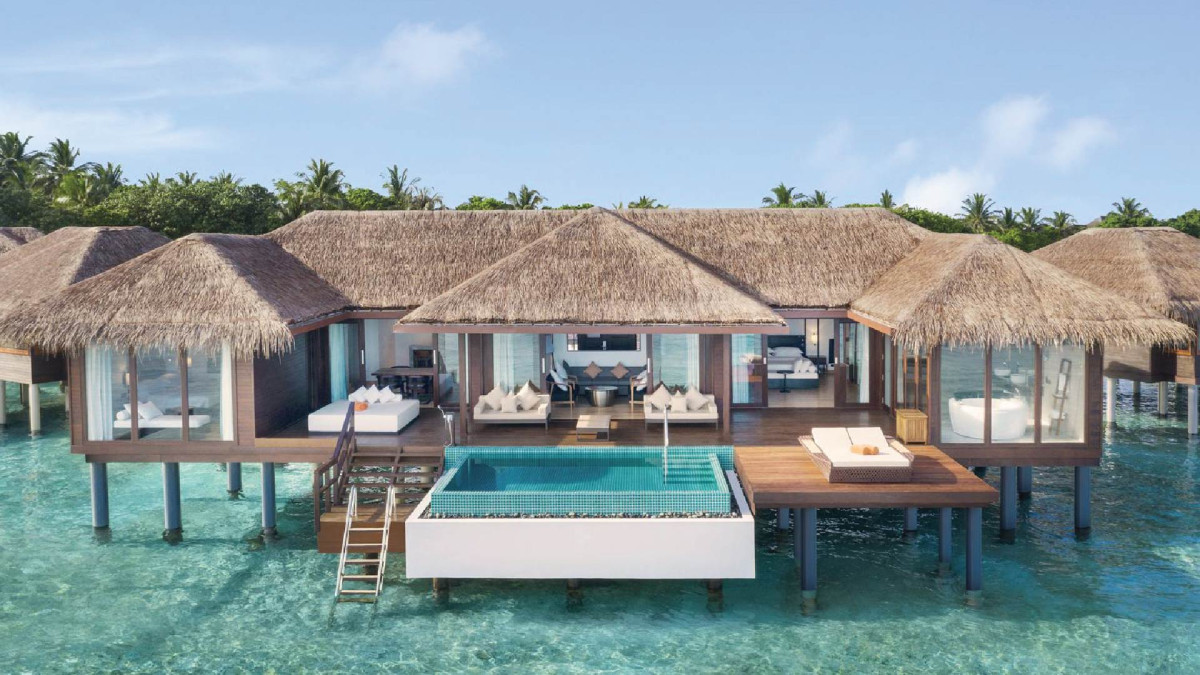 Sheraton Maldives Full Moon Resort & Spa