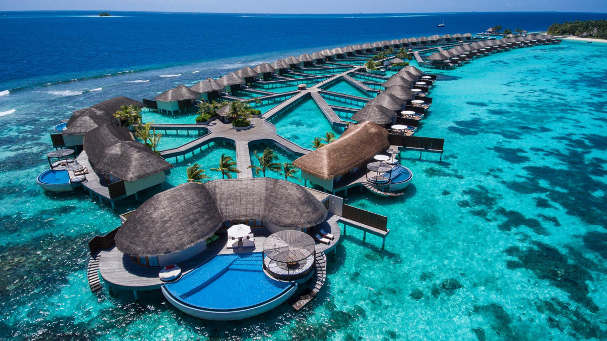 W Maldives